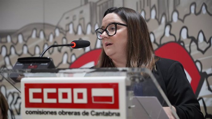 La secretaria general de CC.OO en Cantabria, Rosa Mantecón