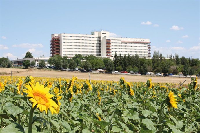 Archivo - El Hospital Infanta Elena de Huelva (archivo).