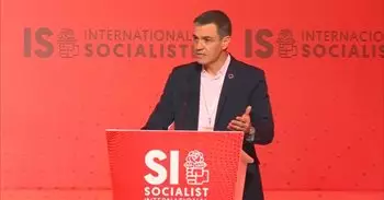 Sánchez llama a "enterrar en el pasado" el discurso de odio al que ha sucumbido la derecha tradicional