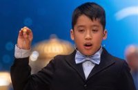 La Lotería vuelve a sonreír a Manises: "Es una alegría muy grande por todo lo que ha pasado" con la dana