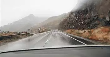 Canarias espera lluvias fuertes y tormentas este lunes por el paso de una DANA