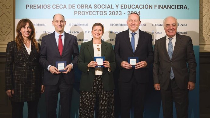 La Fundación Ibercaja ha sido galardonada por 'Premios Educar para el futuro', 'Espacio Joven Fundación Ibercaja' y 'Mobility City'.