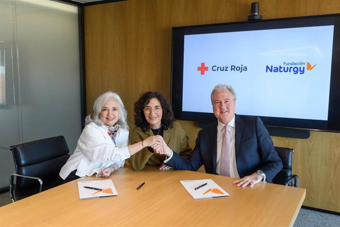 Fundación Naturgy renueva su alianza con Cruz Roja para paliar la vulnerabilidad energética.