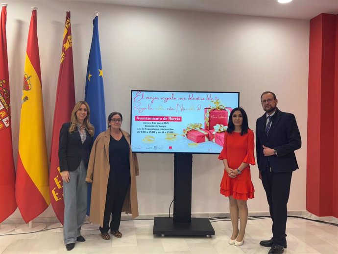 Presentación de la nueva jornada de Hemodonación a la que se suma el Ayuntamiento de Murcia