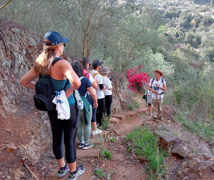 Actividad de turismo activo en Canarias