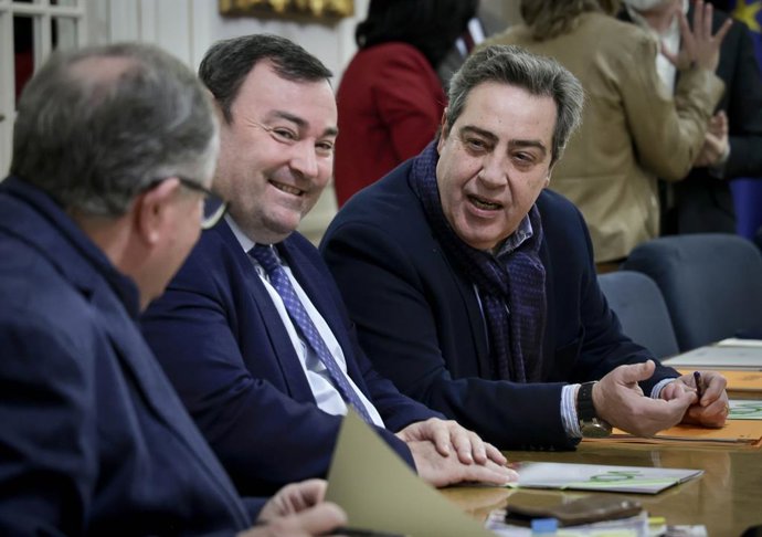 Diputats de Vox en la junta de síndics