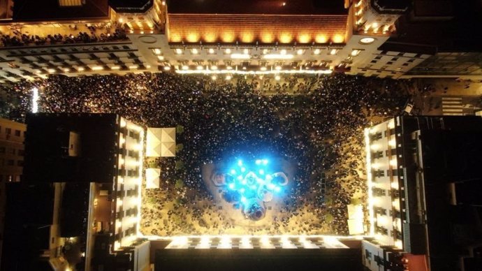 Campanadas de fin de año en la Plaza del Ayuntamiento de Alicante, en una imagen de archivo.