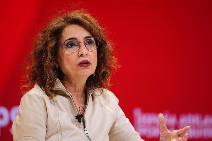 La vicepresidenta primera del Gobierno y vicesecretaria general del PSOE, María Jesús Montero.