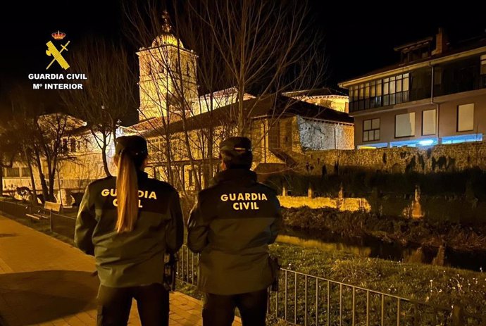 Agentes de la Guardia Civil de Palencia