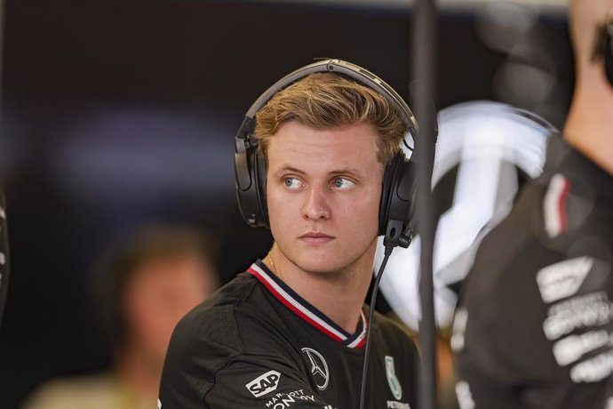 Archivo - Mick Schumacher reserve driver in Formula One for Mercedes portrait during the Formula 1 Pirelli United States Grand Prix 2024, 19th round of the 2024 Formula One World Championship from October 18 to 20, 2024 on the Circuit of the Americas, in 