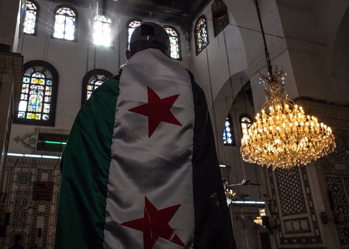 December 21, 2024, Damascus, Syria: Syrians attend Friday Noon prayers at the Umayyad Mosque in the capital . Islamist-led rebels took Damascus in a lightning offensive on December 8, ousting president Bashar al-Assad and ending five decades of Baath rule