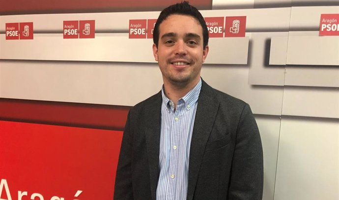 Archivo - El secretario de Organización del PSOE Aragón y portavoz adjunto parlamentario, Darío Villagrasa.