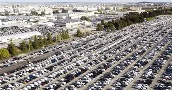 La escasa adopción del coche eléctrico en España cuestiona la transición energética, según Grupo Moure