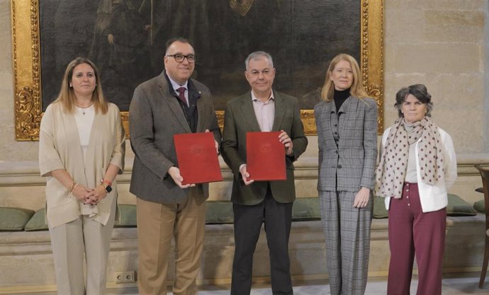 Ayuntamiento y Junta firman una adenda para financiar grandes obras del Plan Turístico de Grandes Capitales