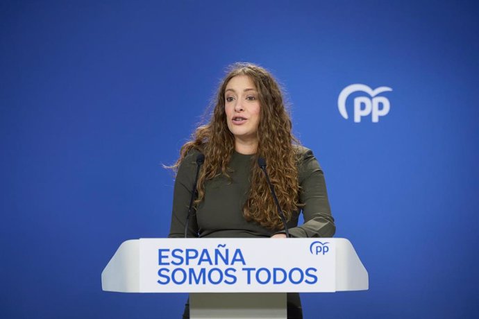 La vicesecretaria de Sanidad y Educación del PP, Ester Muñoz.