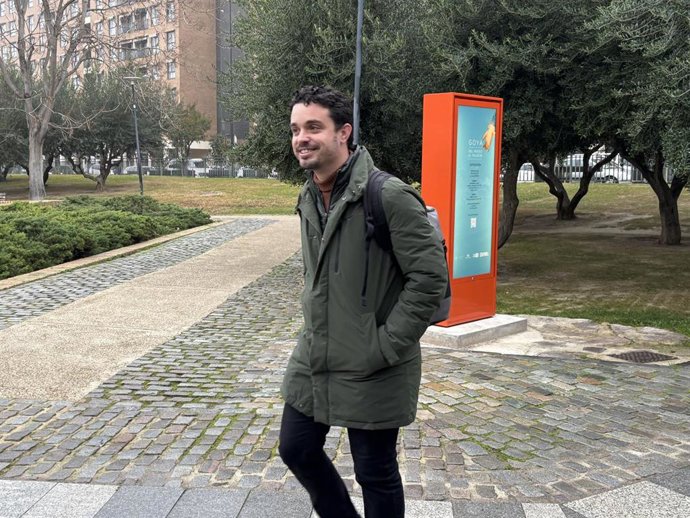 Darío Villagrasa es portavoz adjunto del grupo parlamentario socialista de las Cortes de Aragón y concurre a las Primarias para elegir al nuevo secretario general del PSOE Aragón.