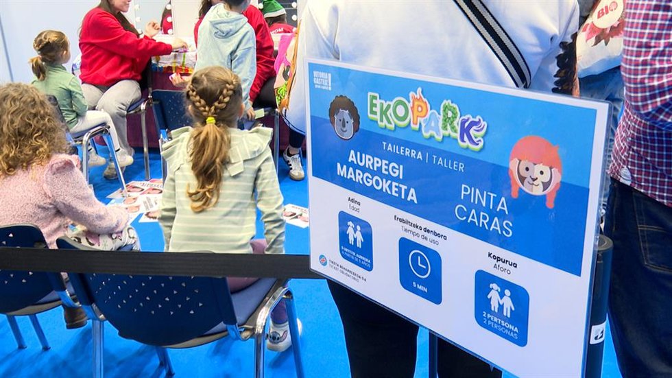 Abre sus puertas el Parque Infantil de Navidad de Vitoria