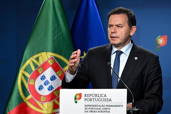 HANDOUT - 19 December 2024, Belgium, Brussels: Portugal's Prime Minister Luis Montenegro speaks during a press conference on the sidelines of the European Council summit. Photo: Sierakowski Frederic/European Council/dpa - ATTENTION: editorial use only and