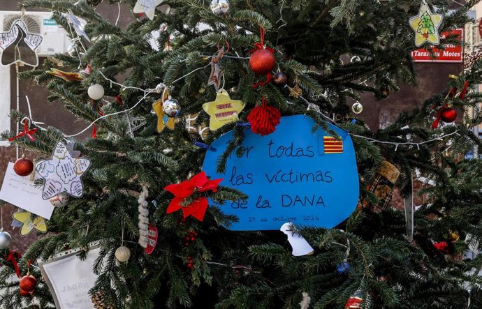 Decoraciones navideñasen Paiporta, Valencia, Comunidad Valenciana (España). 