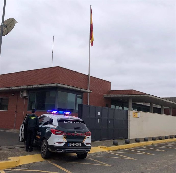 Una patrulla de la Guardia Civil de Tamarite de Litera.