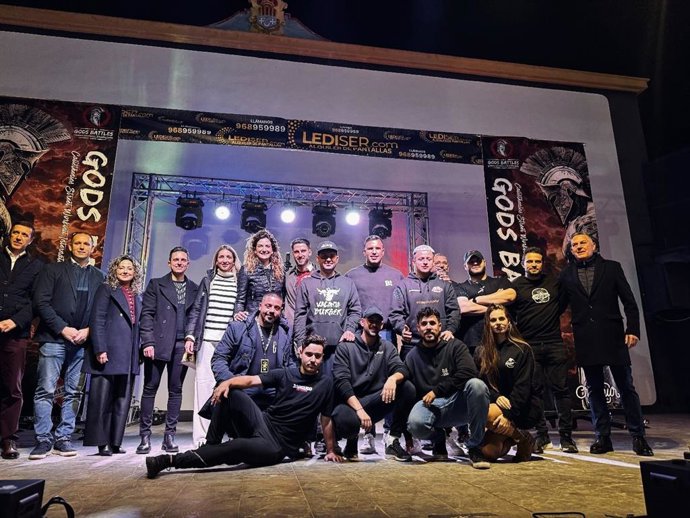 Imagen de la inauguración de la 'Burguer Week' en Archena