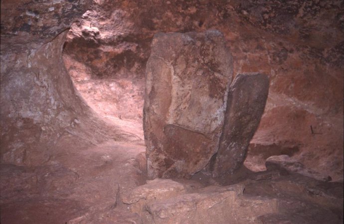 Cueva artificial de La Molina, en Lora de Estepa