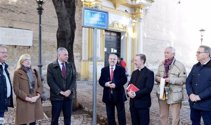 Inauguración de la rotulación de la plazuela en memoria de Suárez de Ribera