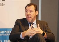 Puente: "Analizaremos soluciones ferroviarias de gran calado para Málaga"