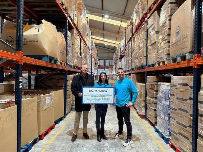 Surtruck donado de nuevo la partida de las cestas de Navidad de regalos de empresa al Banco de Alimentos