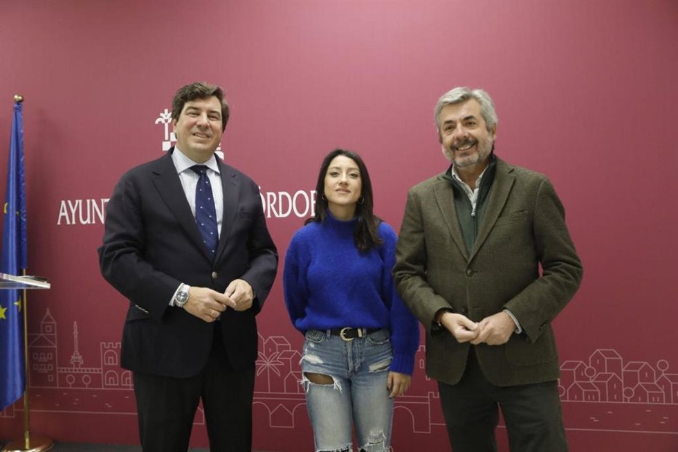 Jesús Coca, Cintia Bustos y Miguel Ángel Torrico.