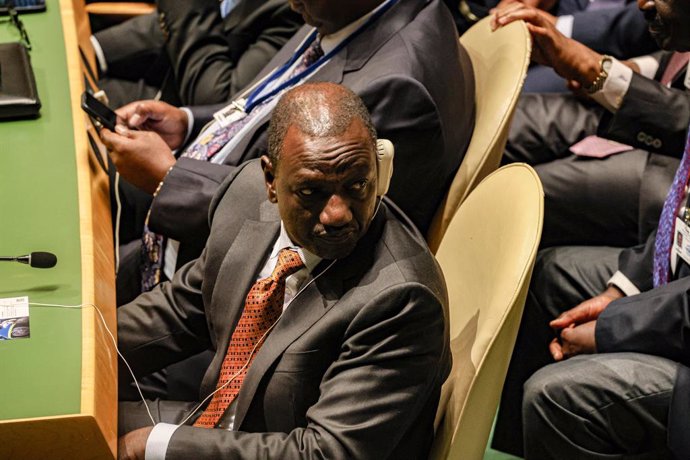 Archivo - September 24, 2024, New York, New York, USA: WILLIAM RUTO, President of Kenya looks around as he sits, on the first day of the General Debates, which took place inside the General Assembly Hall of the United Nations. The 79th UNGA session is one