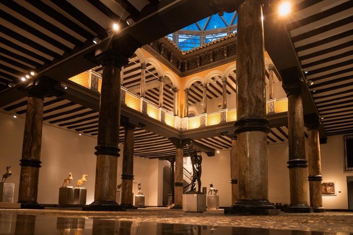 Archivo - Museo Pablo Gargallo iluminado