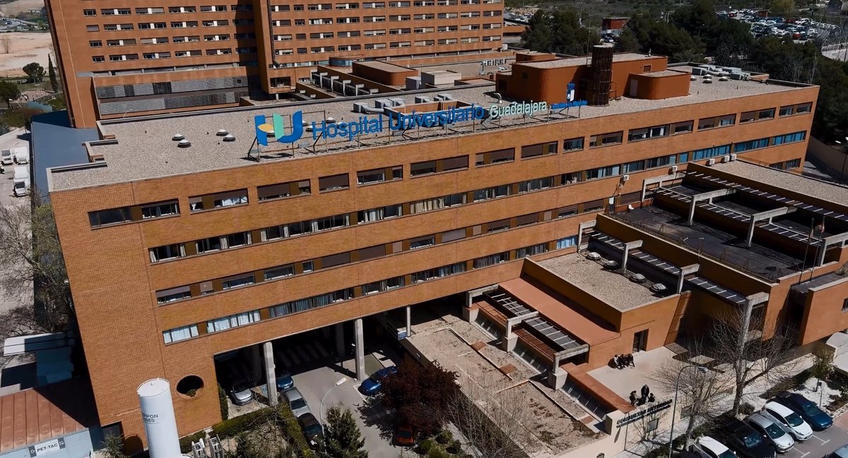 Trasladado al hospital un hombre tras la explosión de una bombona de butano en un bajo de Fontanar