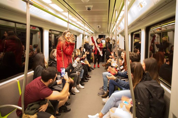 Archivo - FGV ofrecerá servicio especial durante Nochevieja en la red de Metrovalencia