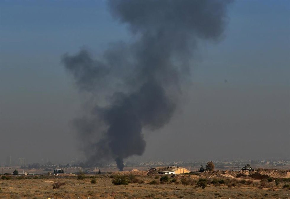 Humo por un bombardeo en Siria (archivo)
