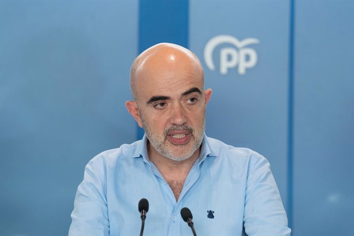 Archivo - Arxiu - El líder del PP a l'Ajuntament de Barcelona, Dani Sirera