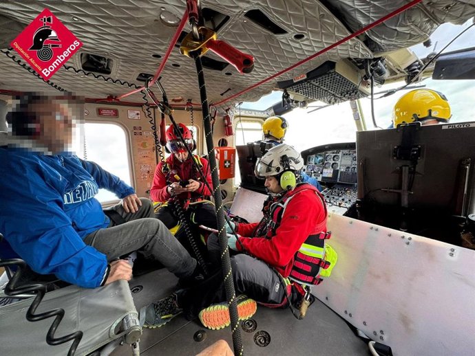 Rescatado en el acueducto Rambla Salada de Albatera tras sufrir un esguince de rodilla