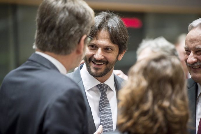 Archivo - March 27, 2017 - Brussels, Bxl, Belgium - Slovak interior Minister Robert Kalinak  during JAH, the Justice and Home Affairs Council meeting in Brussels, Belgium on 27.03.2017 by Wiktor Dabkowski