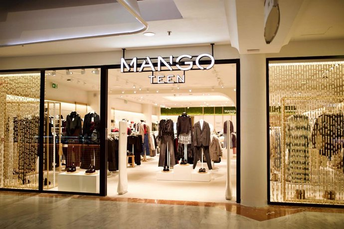 Bahía Sur amplía su oferta de moda con la apertura de Mango Teen y Celio, además de una joyería española.