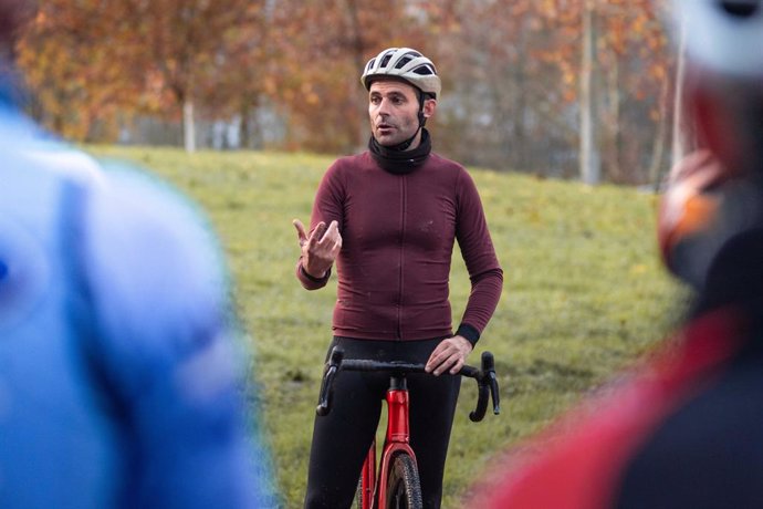 El seleccionador nacional de ciclocross, Javier Ruiz de Larrinaga.