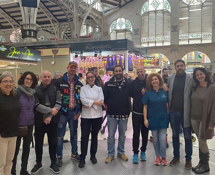 Archivo - Vendedores del Mercado de Paiporta. Imagen de archivo