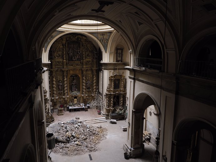 Interior de la iglesia de la Vera Cruz tras el derrumbe de la cúpula.