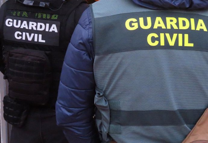 Archivo - Agentes de la Guardia Civil.