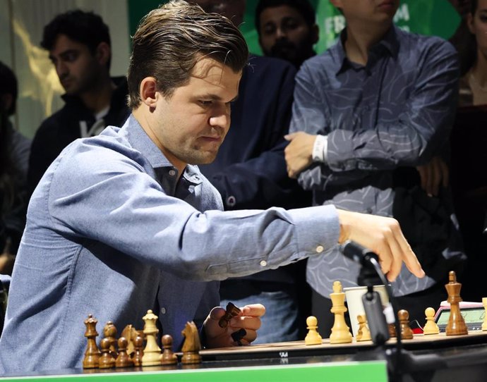 El jugador noruego de ajedrez Magnus Carlsen en el Campeonato Mundial de Ajedrez Blitz.