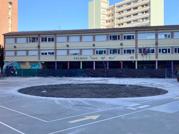 Patio del colegio José María Mir de Delicias.