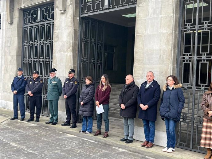 Minuto de silencio en recuerdo de la última víctima de violencia machista.