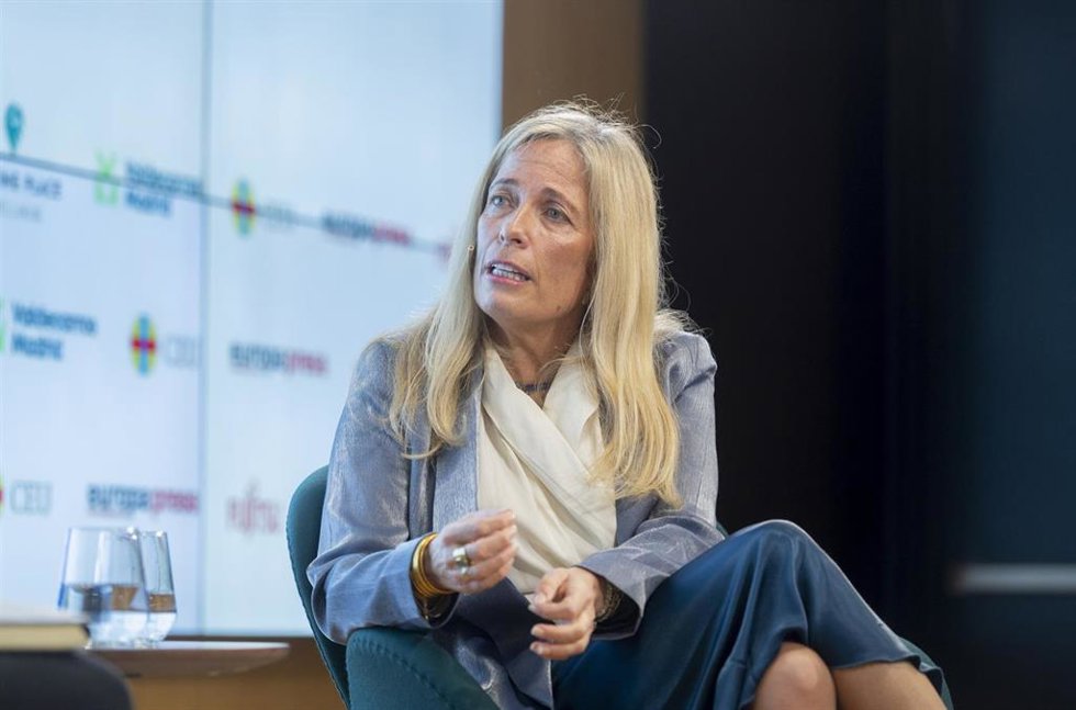 Archivo - La consejera de Economía, Hacienda y Empleo de la Comunidad de Madrid, Rocío Albert, interviene durante un desayuno Madrid de Europa Press, en el Auditorio Meeting Place, a 18 de marzo de 2024, en Madrid (España).
