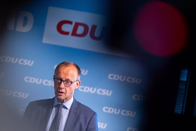 Archivo - FILED - 30 June 2023, Bavaria, Munich: Friedrich Merz, Christian Democratic Union of Germany (CDU) chairman, speaks during a press conference after the joint CDU and CSU executive committee meeting at the CSU party headquarters. Photo: Peter Kne