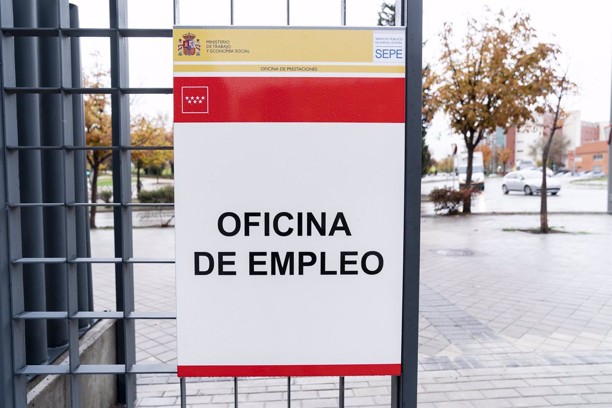 El paro en la Comunidad de Madrid baja en 11.836 personas en 2024, un 4% menos, hasta los 284.029 desempleados