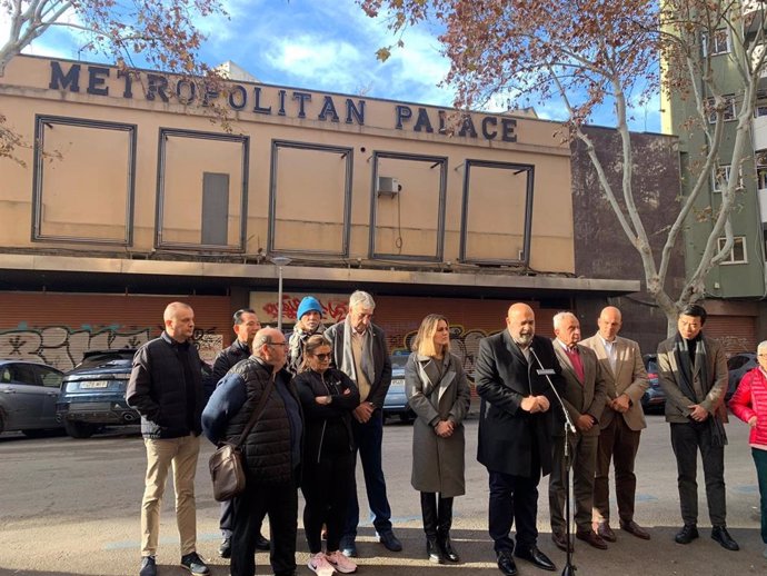 El alcalde de Palma, Jaime Martínez, en la rueda de prensa para explicar el proyecto del cine Metropolitan.